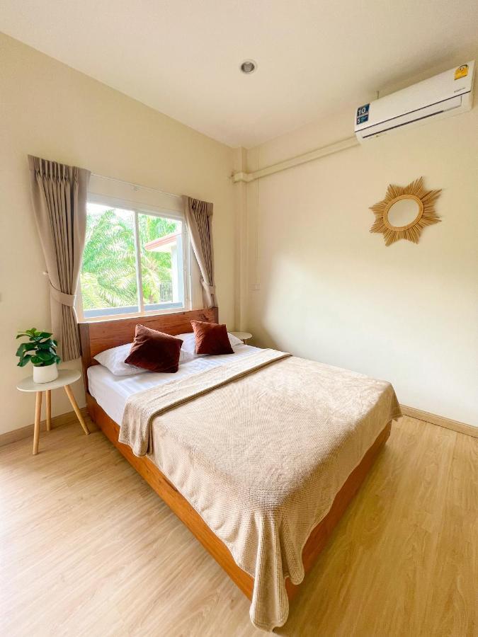 Private Room With Share Bathroom At Little Wild House Khaosok Khao Sok National Park Eksteriør billede
